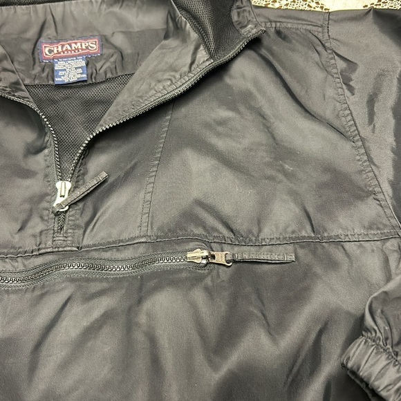 Champs Sports windbreaker - Picture 3 of 8